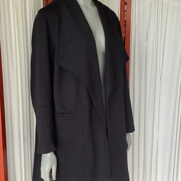 Max Studio Woman Black Soft Open Drape Front Jacket Long Stretch Pockets Size 2X - Picture 3 of 8